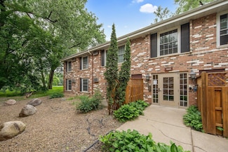 4584 Cedar Lake Rd S Unit 4, Saint Louis Park, MN 55416