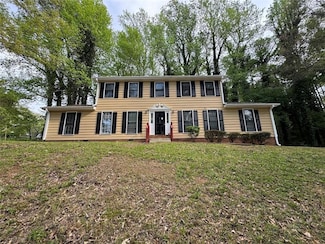 5183 McCarter Ct, Stone Mountain, GA 30088