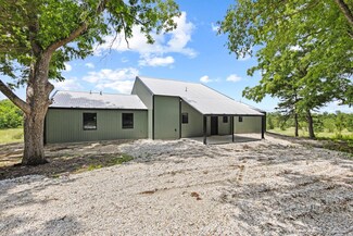 516 County Road 27450, Honey Grove, TX 75446