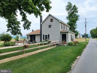 570 Zion Rd, Carlisle, PA 17015