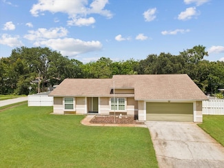 827 Creekside Ln, Palm Harbor, FL 34684