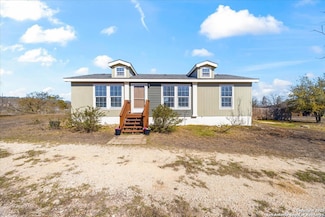101 N County Road 5605, Castroville, TX 78009