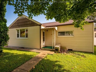 4910 Washington Ave SE, Charleston, WV 25304