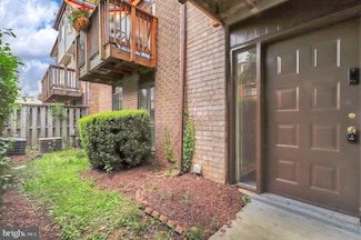 2420 Sun Valley Cir, Silver Spring, MD 20906