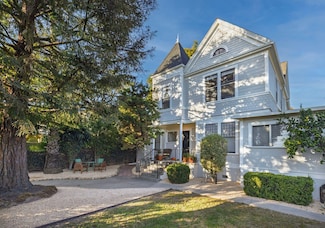 1416 Bath St, Santa Barbara, CA 93101