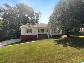 6117 Amy Ln, Trussville, AL 35173