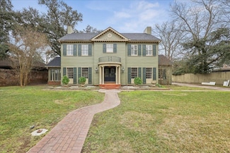 2555 Harrison Ave, Beaumont, TX 77702