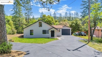 11201 Big Oak Rd, Big Oak Flat, CA 95305