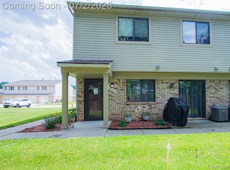 50191 N Angelo Ct Unit 15, Chesterfield, MI 48047