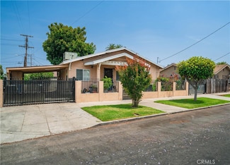 1613 W 56th St, Los Angeles, CA 90062