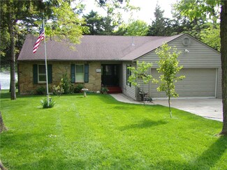 25 E Sugar Lake Dr, Mound City, KS 66056