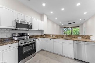 10041 Heather Ln Unit 304, Naples, FL 34119