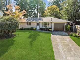 4713 N Island Dr E, Bonney Lake, WA 98391