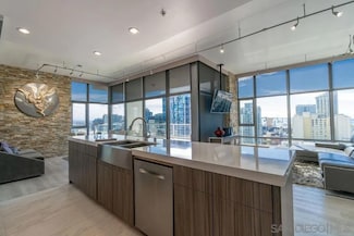 575 6th Ave Unit 1603, San Diego, CA 92101