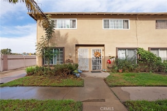1602 N King St Unit J1, Santa Ana, CA 92706