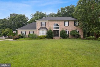 50 Quail Hollow Dr, Sewell, NJ 08080