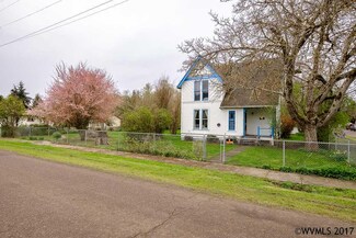 604 Kirk Ave, Brownsville, OR 97327