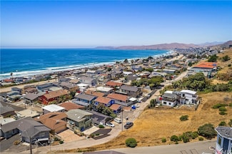 3579 Gilbert Ave, Cayucos, CA 93430