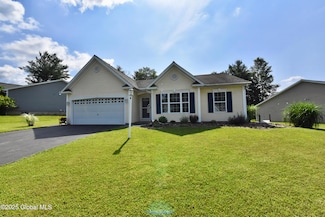 10 Slatestone Dr, Schenectady, NY 12302