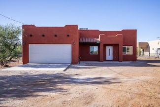 1801 Saltillo Ct, Rio Rico, AZ 85648