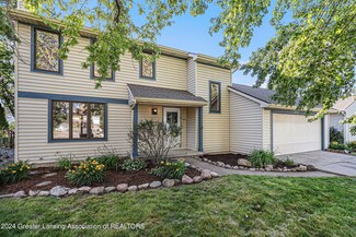 424 Dutch Hill Dr, Lansing, MI 48917