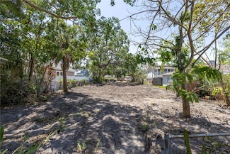 320 20th Ave S, Saint Petersburg, FL 33705