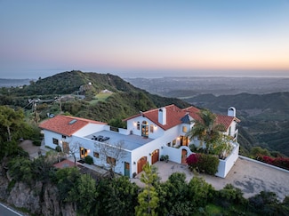2081 N San Marcos Rd, Santa Barbara, CA 93111