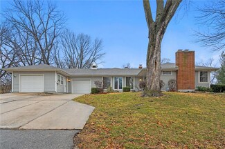 7015 Hedges Ave, Raytown, MO 64133