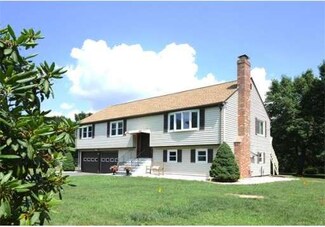 24 Langdon Rd, Wayland, MA 01778