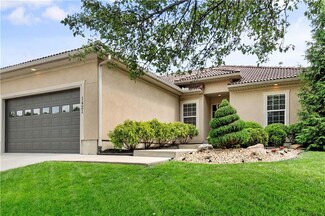 1421 SW Logos Dr, Lees Summit, MO 64081