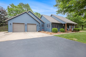 7272 E M 113, Kingsley, MI 49649