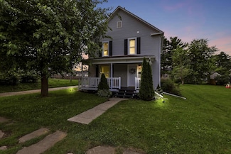 217 Cambria St, Newark, OH 43055
