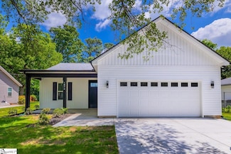 107 Avondale Rd, Anderson, SC 29624