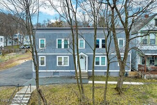 404 9th St, Troy, NY 12180