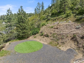 39510 Lakewind Dr N, Seven Bays, WA 99122