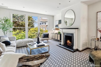 2111 Vallejo St, San Francisco, CA 94123