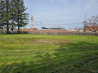 420 Mary St, Utica, NY 13501