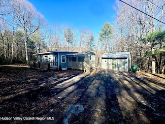 50 Harris Rd, Kerhonkson, NY 12446