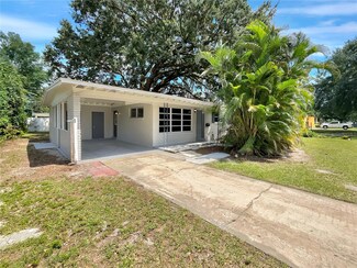619 Saint Lucie Ln, Orlando, FL 32807