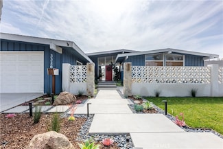 3326 Harvey Way, Lakewood, CA 90712