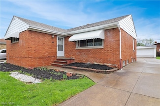4213 E 187th St, Cleveland, OH 44122