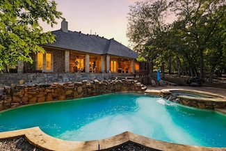 918 Boling Ranch Rd, Azle, TX 76020