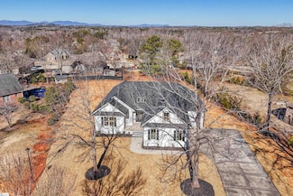 321 Aunt Carrie Place, Wellford, SC 29385