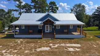 26112 Lake Estates Ln, Andalusia, AL 36421