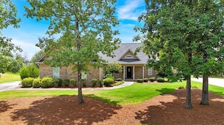 6 Majestic Oaks Way NE, Rome, GA 30165