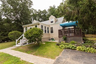 555 S Main St, Pascoag, RI 02859
