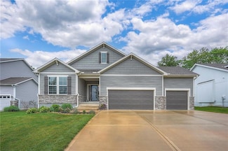 24815 W 144th Terrace, Olathe, KS 66061