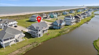 3733 Biscayne Beach Rd, Port Bolivar, TX 77650