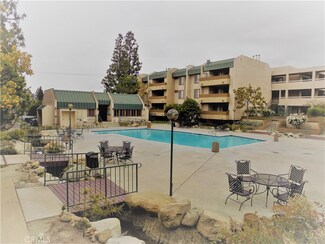12141 Centralia St Unit 104, Lakewood, CA 90715