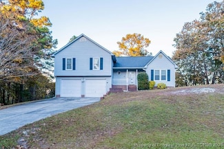 648 Lakeridge Dr, Cameron, NC 28326